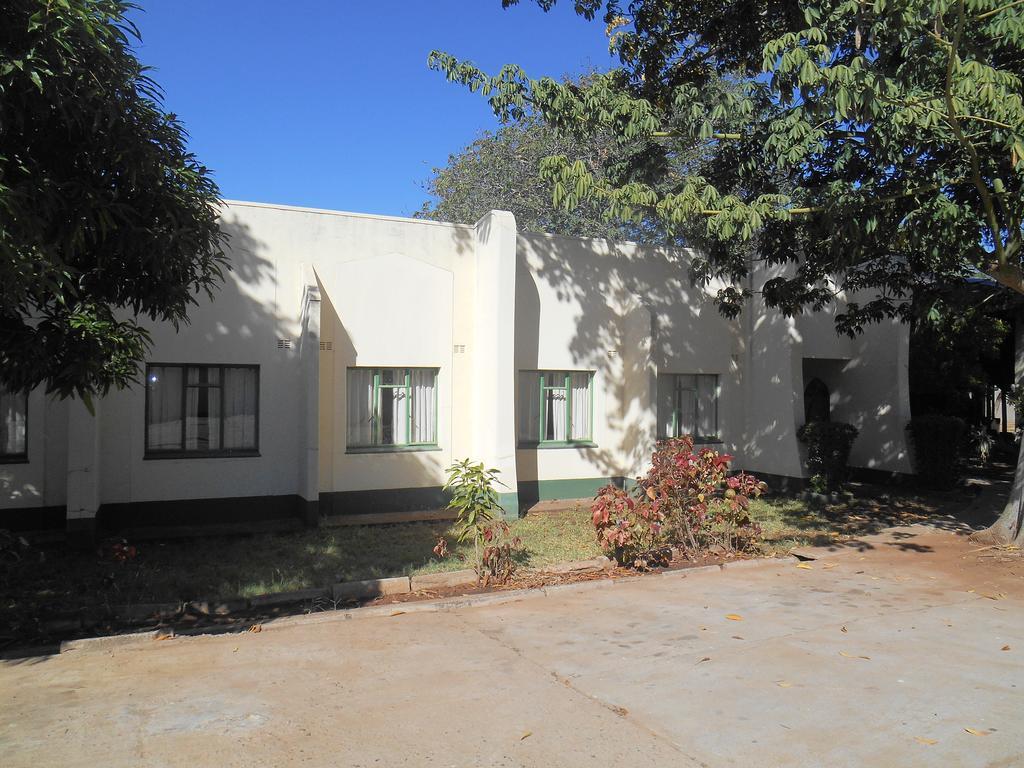 Victoria Falls Budget Hotel 외부 사진