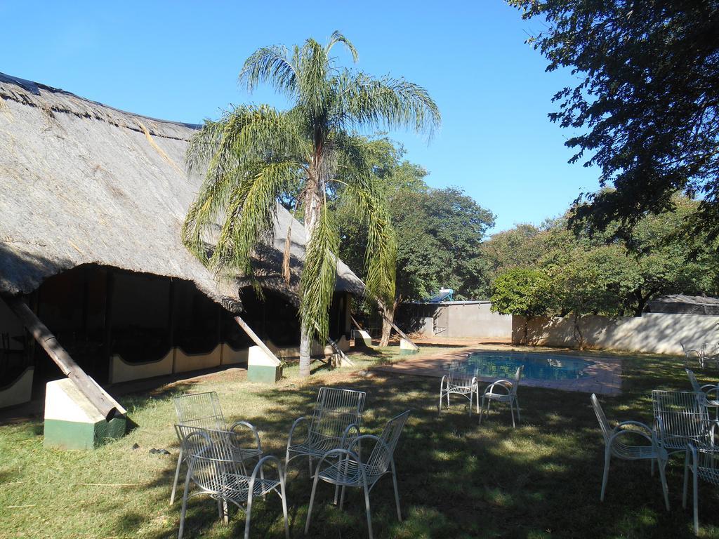 Victoria Falls Budget Hotel 외부 사진