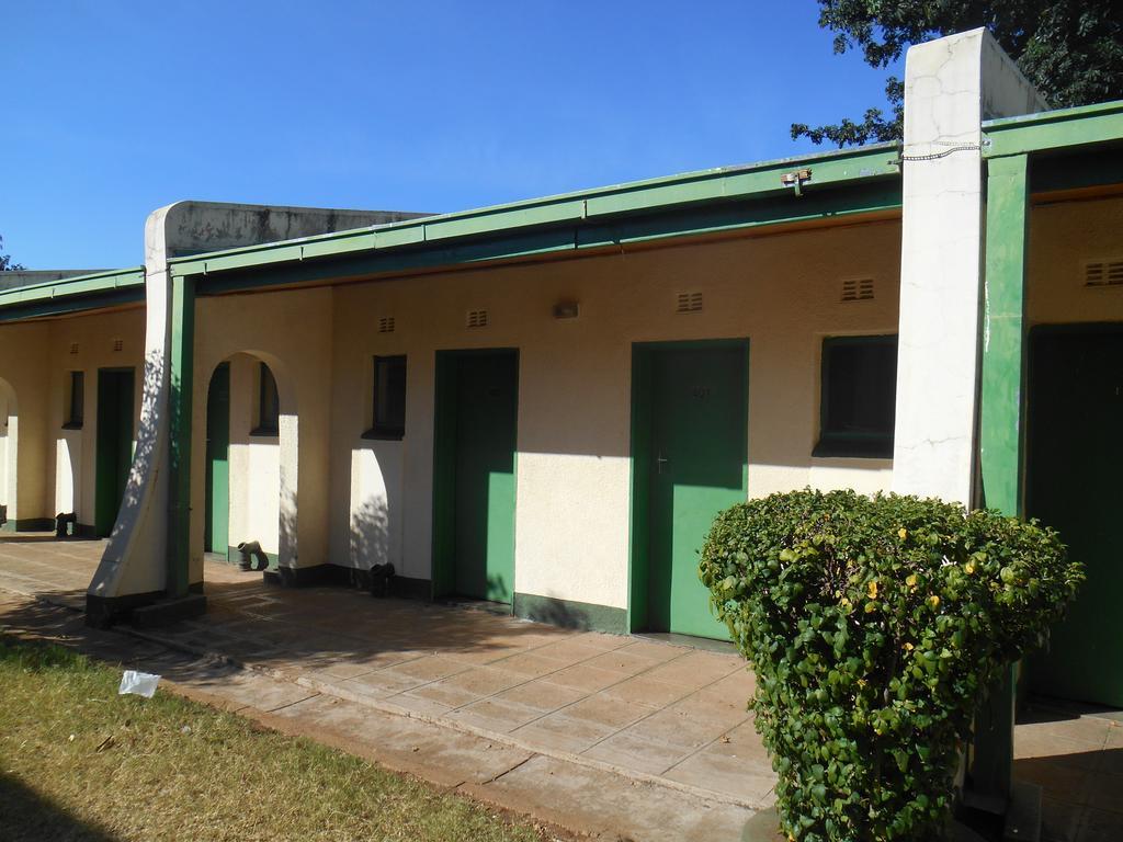 Victoria Falls Budget Hotel 외부 사진